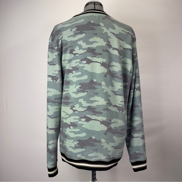 ANTHROPOLOGIE Sol Angeles Women’s Sol Camo Pullover in Size Medium - Picture 3 of 8